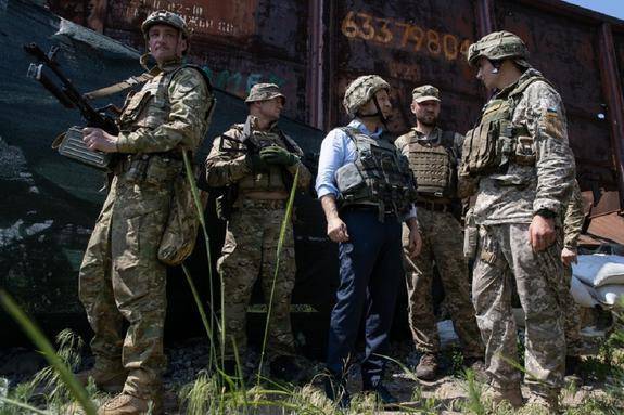 Три препятствия для остановки войны в Донбассе Зеленским обозначил политолог