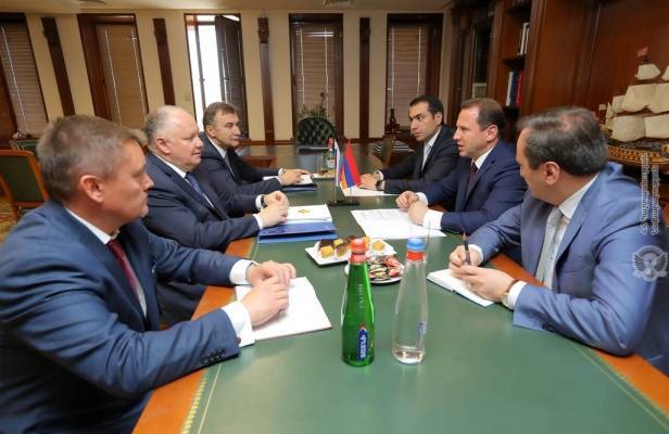 Минобороны Армении и «Рособоронэкспорт» обсудили экспортный кредит