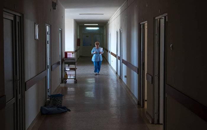 Выпрыгнул из окна больницы: в Ереване дедушка дважды пытался свести счеты с жизнью
