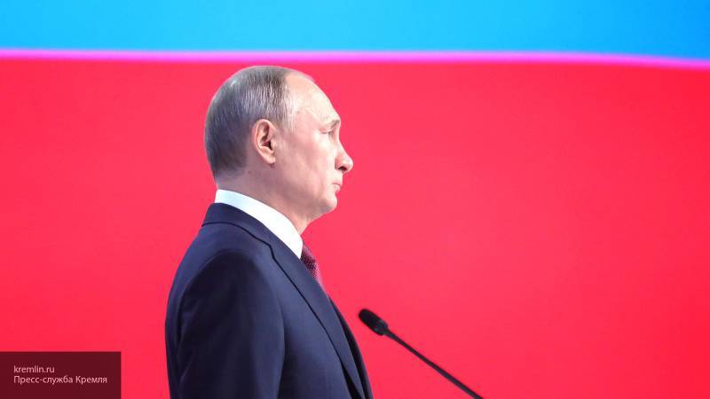 Рейтинг Путина вырос, показывают данные ВЦИОМ