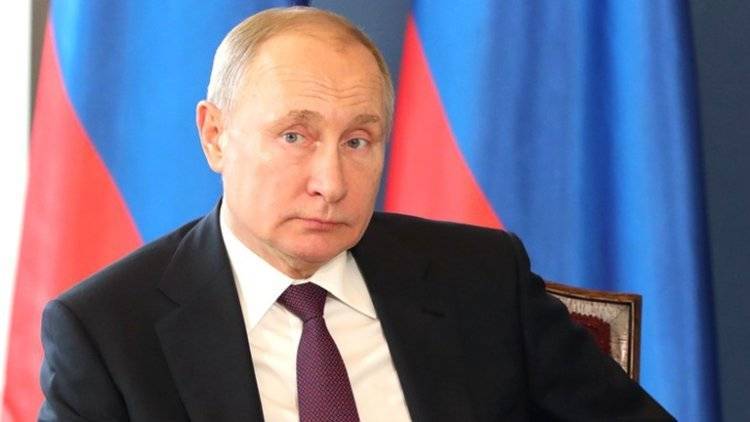 ВЦИОМ сообщил о росте рейтинга Путина
