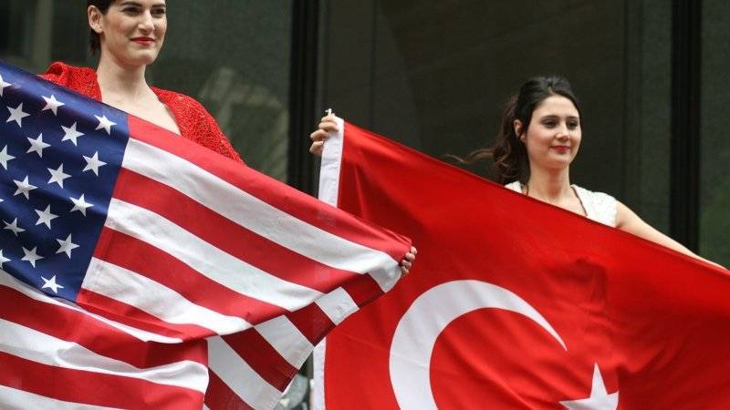 Госдеп грозит Турции законом о противниках США из-за покупки С-400