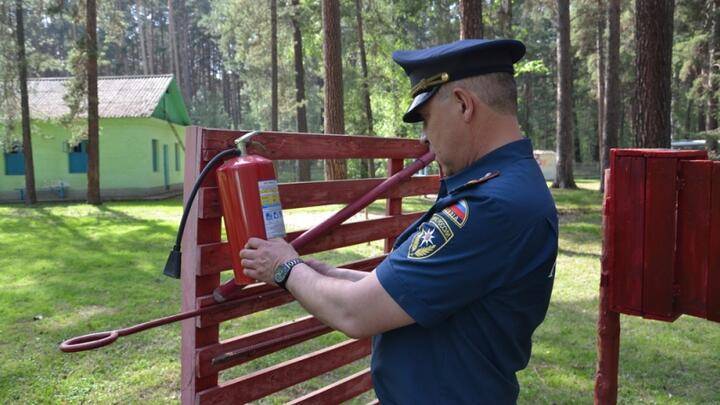 228 нарушений пожарной безопасности выявлено в детских лагерях Якутии