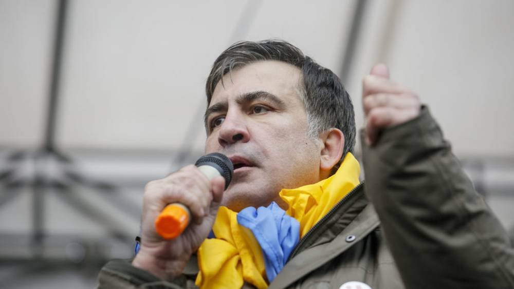 "Психиатрия всё ещё в долгу перед человечеством":  Встреча Саакашвили в Киеве напомнила съемочную площадку Кустурицы