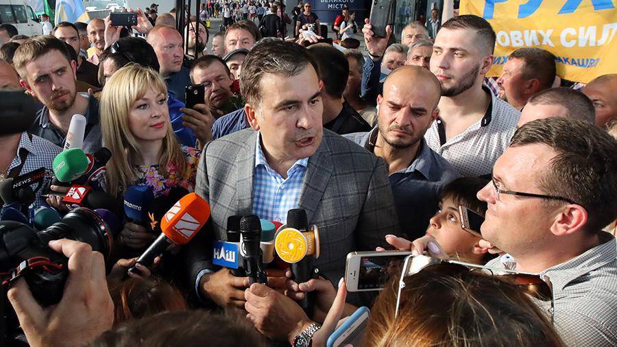 Пользователи Сети высказались о возвращении Саакашвили на Украину