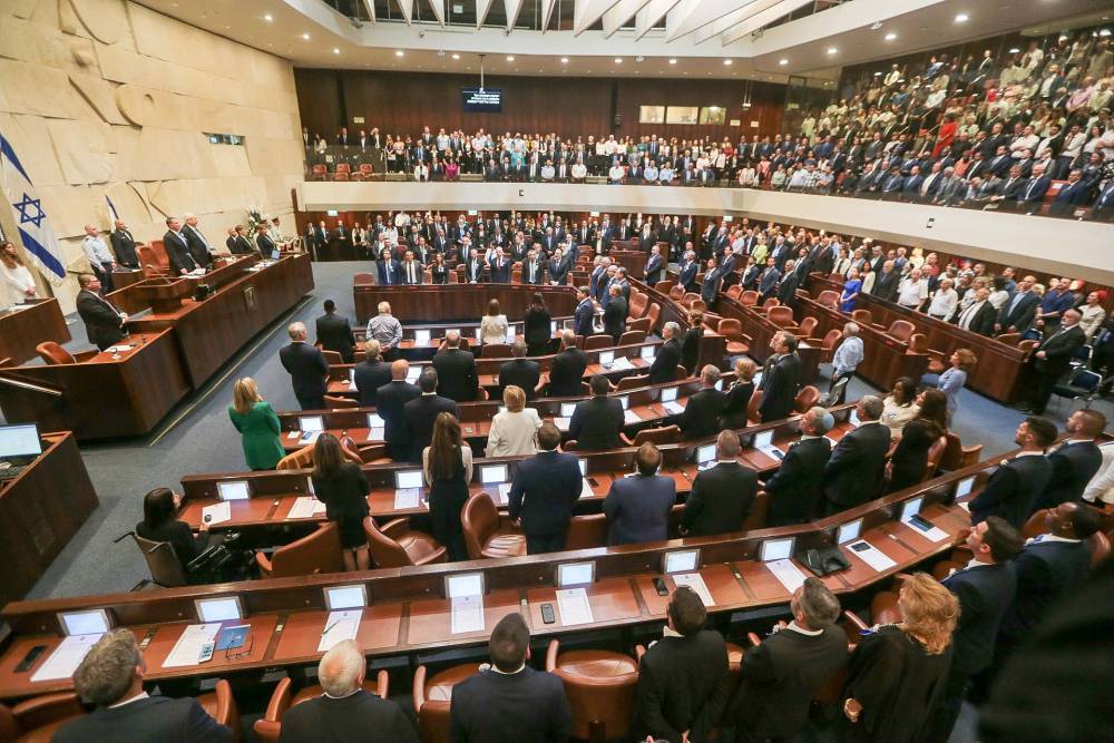 Парламент Израиля назначил первые в истории повторные выборы