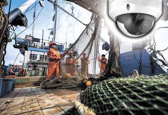 ФСБ будет наблюдать за рыбаками с&nbsp;помощью веб-камер