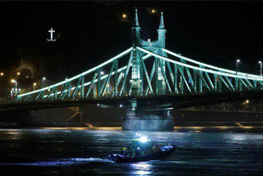 Россияне не пострадали при крушении катера в Будапеште