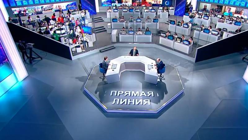 Песков сообщил, что Прямая линия с Путиным в мае не состоится