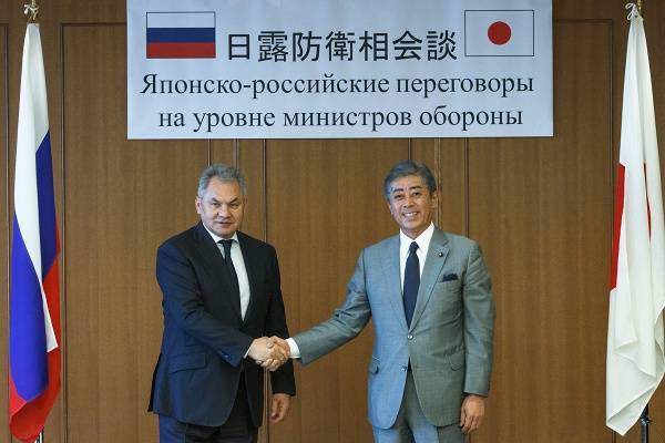 Шойгу: России и Японии необходимо вывести отношения на новый уровень