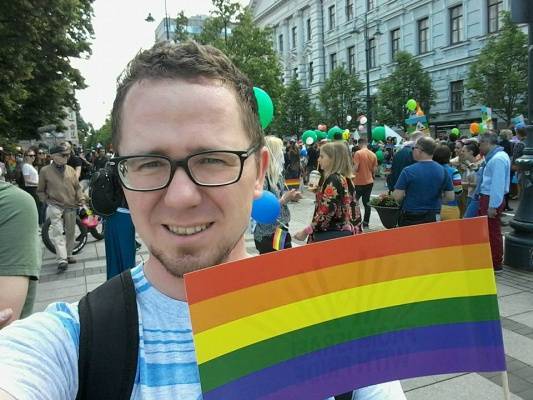 Соцфронт Литвы усомнился в законном получении убежища «болотным» активистом