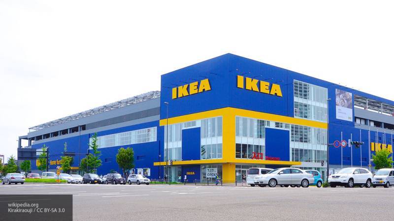 IKEA воссоздала интерьер гостиной из "Симпсонов" с помощью своих товаров