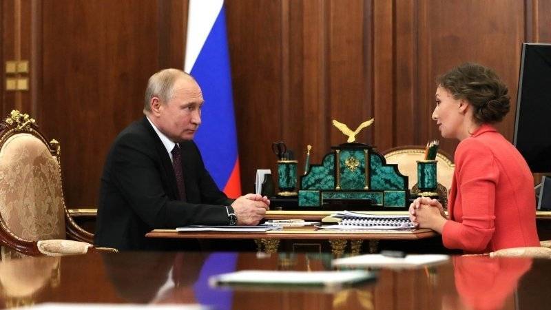 Кузнецова попросила Путина реформировать детские дома-интернаты