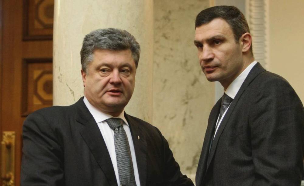 Порошенко стал председателем партии «Европейская солидарность» вместо Виталия Кличко