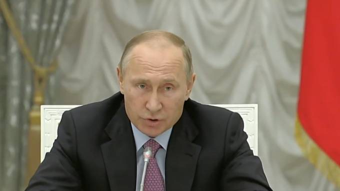 Владимир Путин присвоил имена выдающихся российских деятелей аэропортам