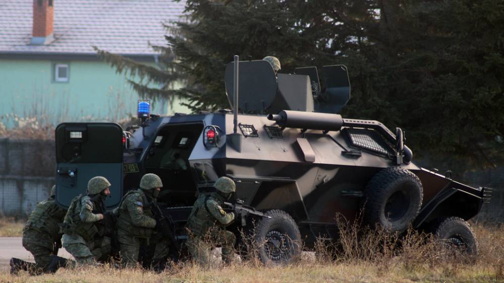 Избили, угрожали уголовным делом, признали персоной нон грата: В Косове травят гражданина России