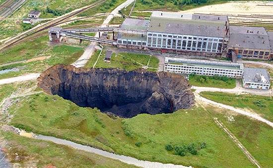 Жителям Березников выделят более 1 млрд рублей после аварии на руднике «Уралкалия» в 2006 году