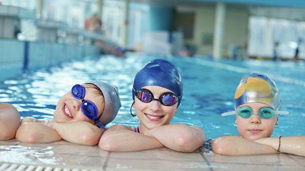 Ростовские депутаты предложили включить в школьную программу плавание