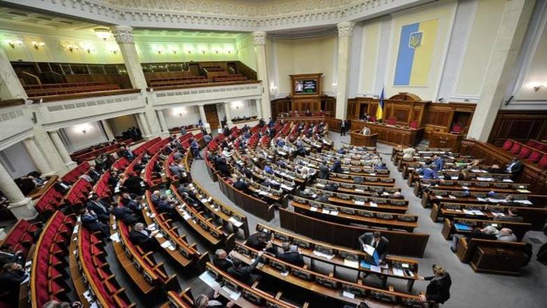 Киев отказался открывать в России участки во время выборов в Верховную раду