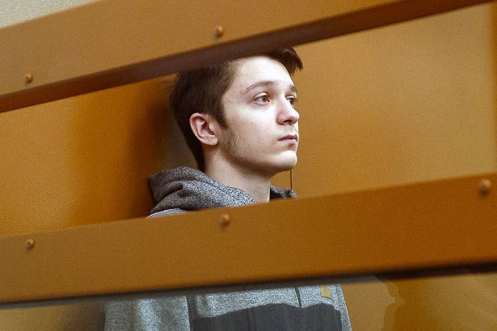 Суд в Москве отправил на принудительное лечение курсанта, которого подозревали в подготовке теракта