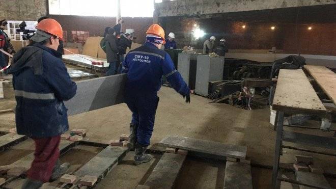 Отделочные работы на станциях Фрунзенского радиуса петербургского метро завершат в июле