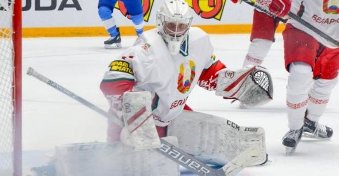 Белорусские хоккеисты вернулись в элитный дивизион, хотя и проиграли Казахстану