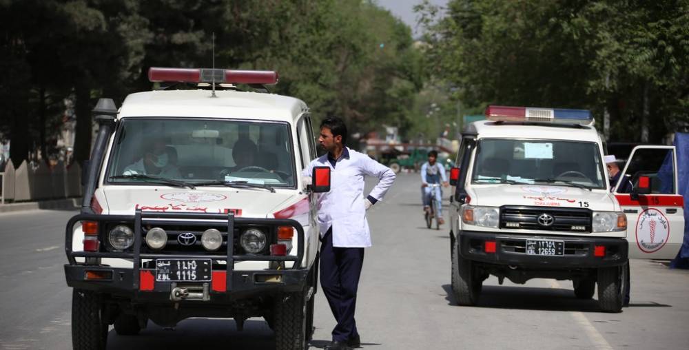 Тридцать человек ранены при атаке на штаб полиции в Афганистане
