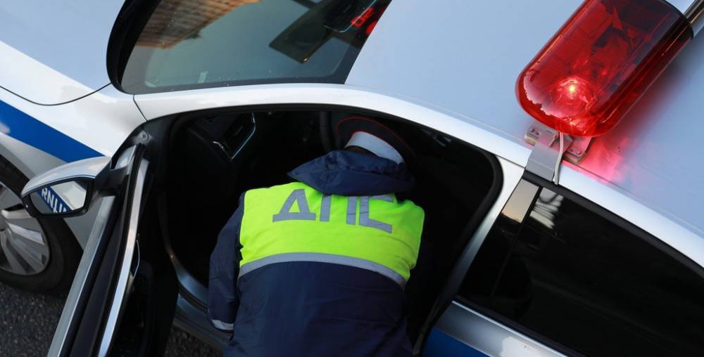 В центре Москвы произошло ДТП с полицейской машиной
