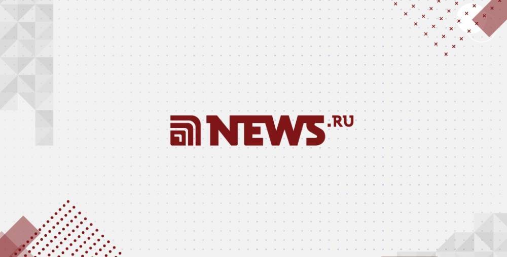 Грузовик с туристами упал в реку на Украине