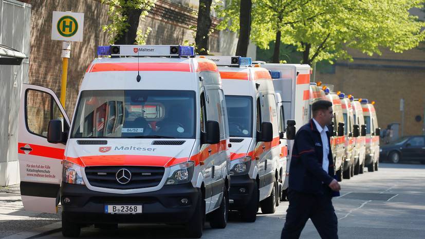 В Германии при столкновении поезда с полуприцепом пострадали 20 человек
