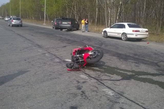 Водитель и&nbsp;пассажир мотоцикла погибли в ДТП в Приморском крае