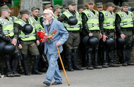 Как на Украине проходят День памяти и примирения и День победы над нацизмом?