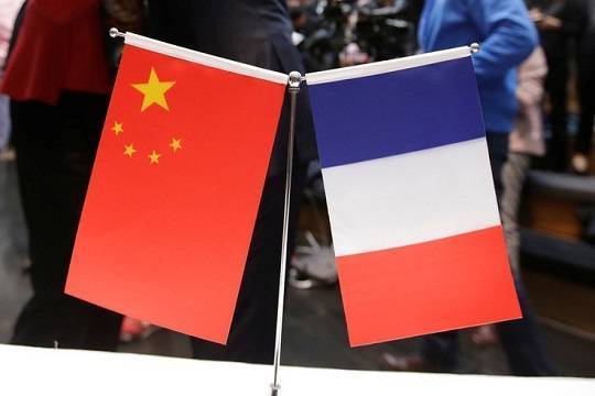 Франция и Китай призвали сохранить ядерную сделку с Ираном