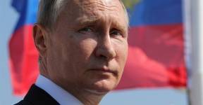 Путин опять не поздравил президента Украины с Днем Победы