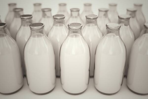Россельхознадзор ввел запрет на поставки молока с 37 предприятий Беларуси