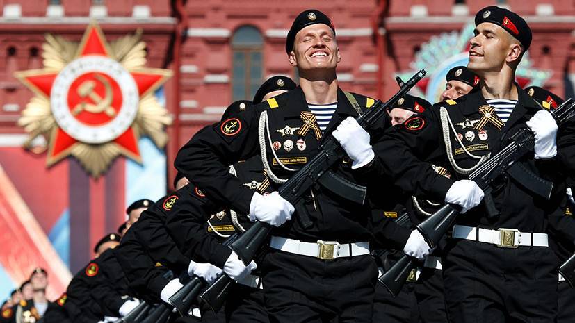 «Вызывает чувство гордости за нашу армию»: как формировалась традиция парада Победы