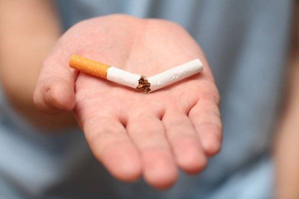 Минздрав: число курильщиков сократится до 5% населения к 2035 году