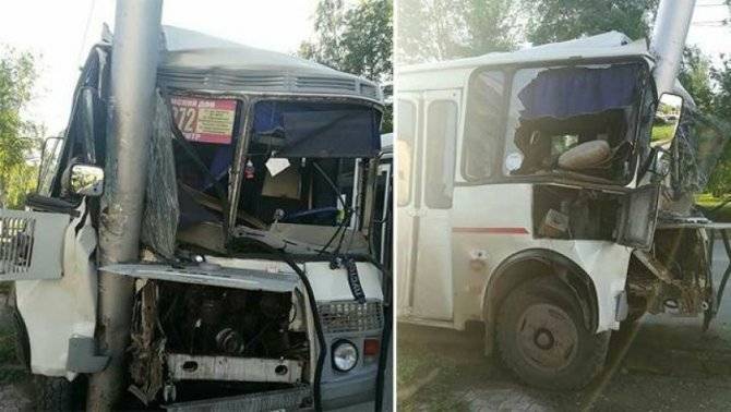 В Уфе в ДТП с автобусом пострадали пять человек