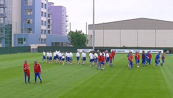 Футболисты сборной России начали подготовку к июньским матчам Евро-2020