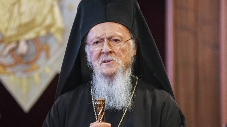 Патриарха Варфоломея могут низложить из-за Украины