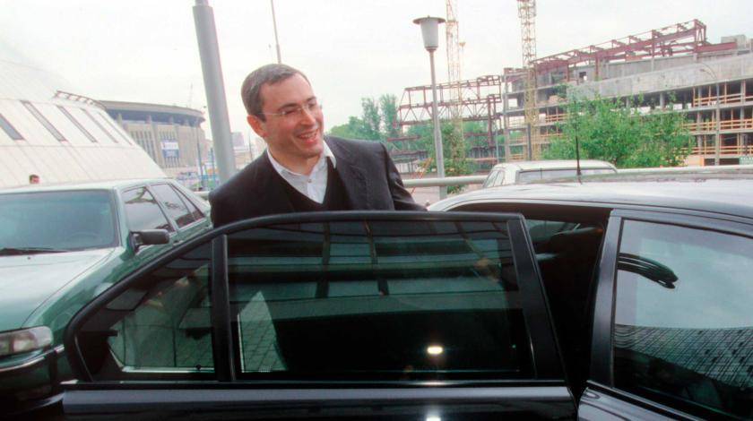 Опальный бизнесмен Ходорковский живет в Лондоне на выведенные из России миллиарды