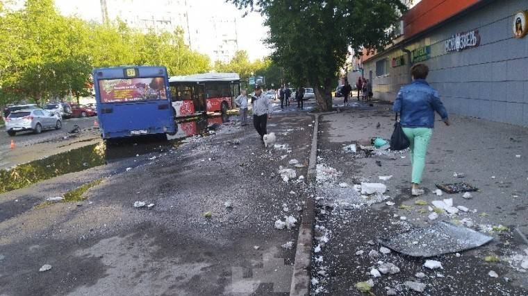 Пять человек пострадали после столкновения двух автобусов в&nbsp;Перми