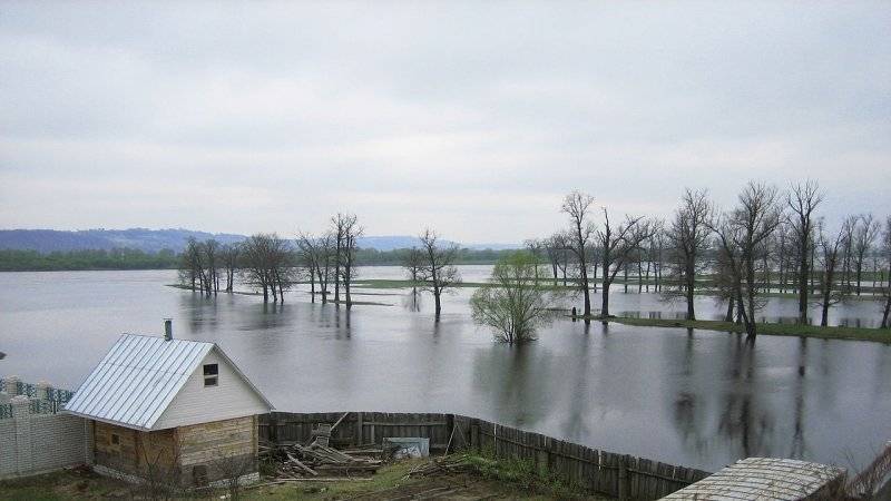 Вода ушла из двух поселков Хабаровского края после паводка