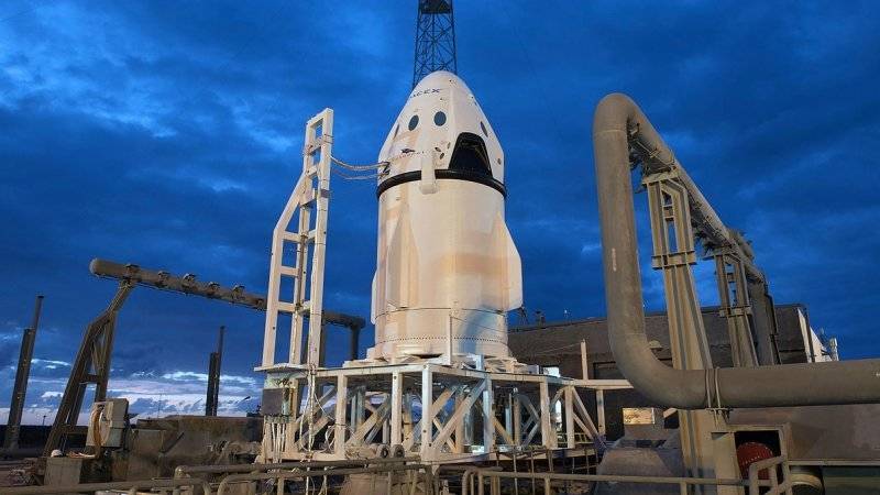 Астронавты&nbsp;SpaceX завершили обучение в России
