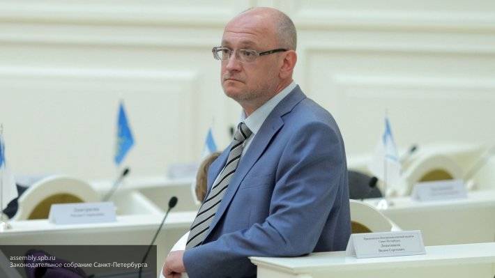 Депутат Резник решил незаконно заработать на спаивании населения Петербурга