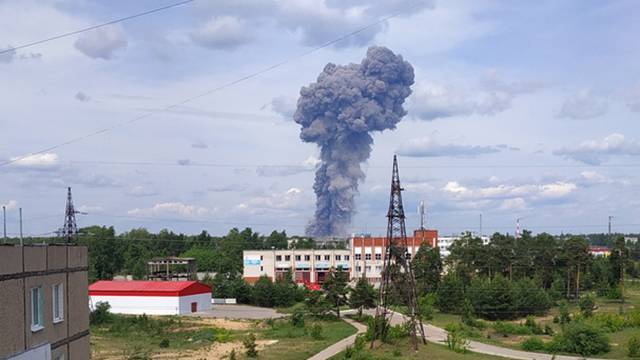 До 41 возросло число пострадавших при взрывах на заводе в Дзержинске