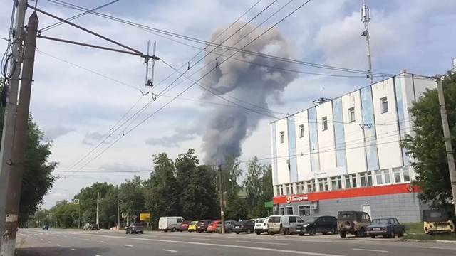 180 домов повреждены вследствие взрывов на заводе в Дзержинске
