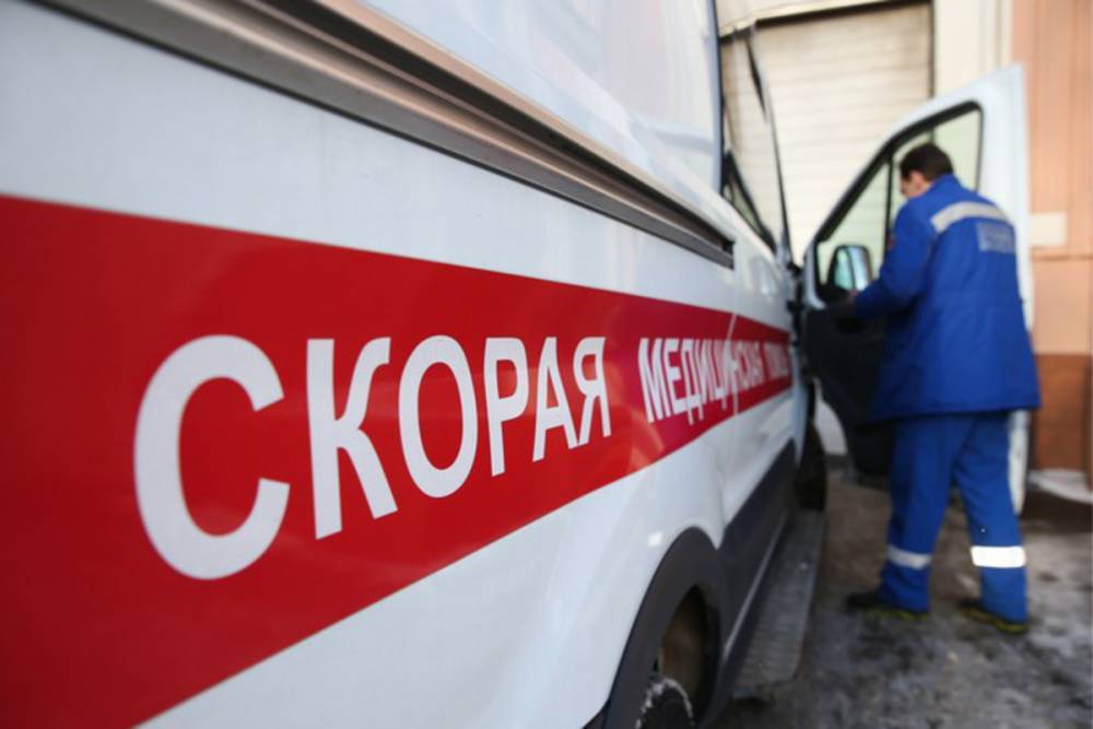 Подросток погиб после падения с крыши многоэтажки в Тольятти