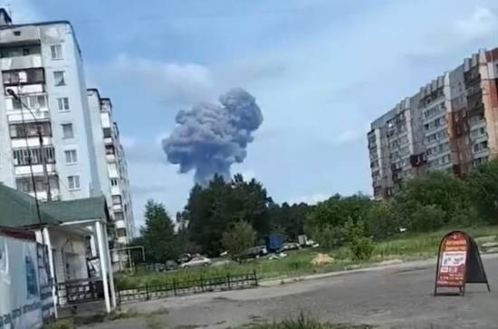 При взрывах на заводе в Дзержинске пострадали 19 человек