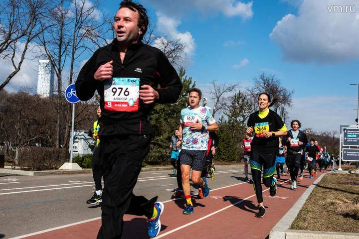 Благотворительный марафон «Бегущие сердца» стартовал в Москве
